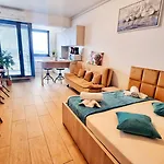 Mandala - Studiouri Si Apartamente *