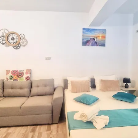 Mandala Studiouri Si By Cochilia Διαμέρισμα Eforie Nord