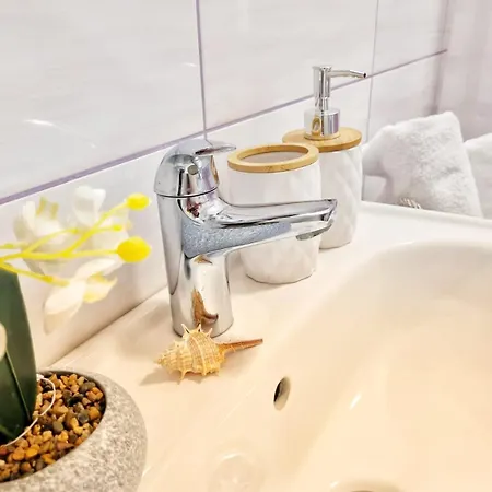 Mandala - Studiouri Si Apartman Észak-Eforie