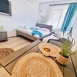Apartman Mandala Studiouri Észak-Eforie
