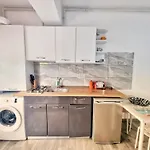 Mandala Studiouri Apartman *