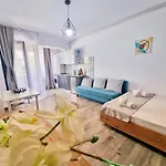 Mandala - Studiouri Si Apartamente * Eforie Nord