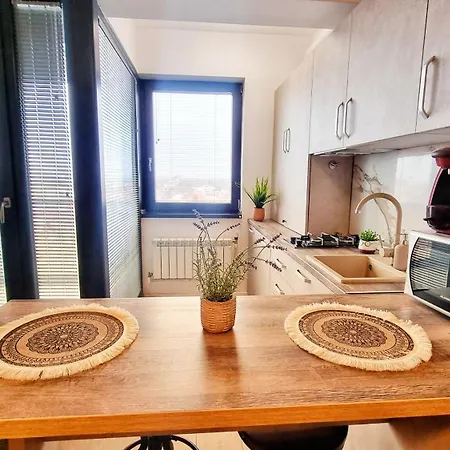Apartament Mandala - Studiouri Si